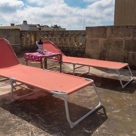 Acomodation House Kavarna Xagħra エクステリア 写真
