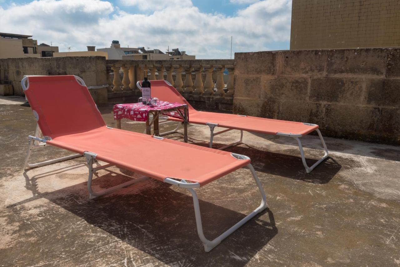 Acomodation House Kavarna Xagħra エクステリア 写真