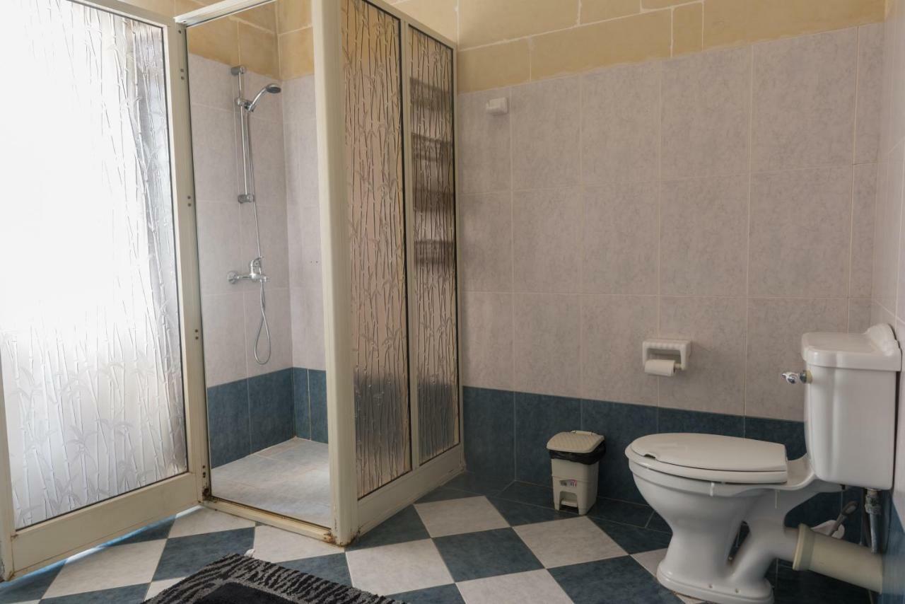 Acomodation House Kavarna Xagħra エクステリア 写真